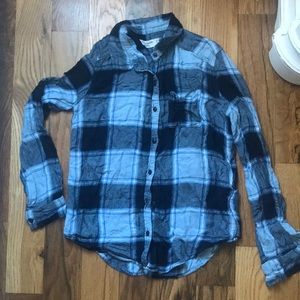 Abercrombie kids flannel shirt 11/12 size blue paid pattern